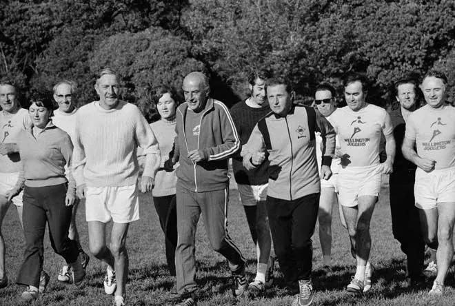Arthur Lydiard with members of the world’s first jogging club